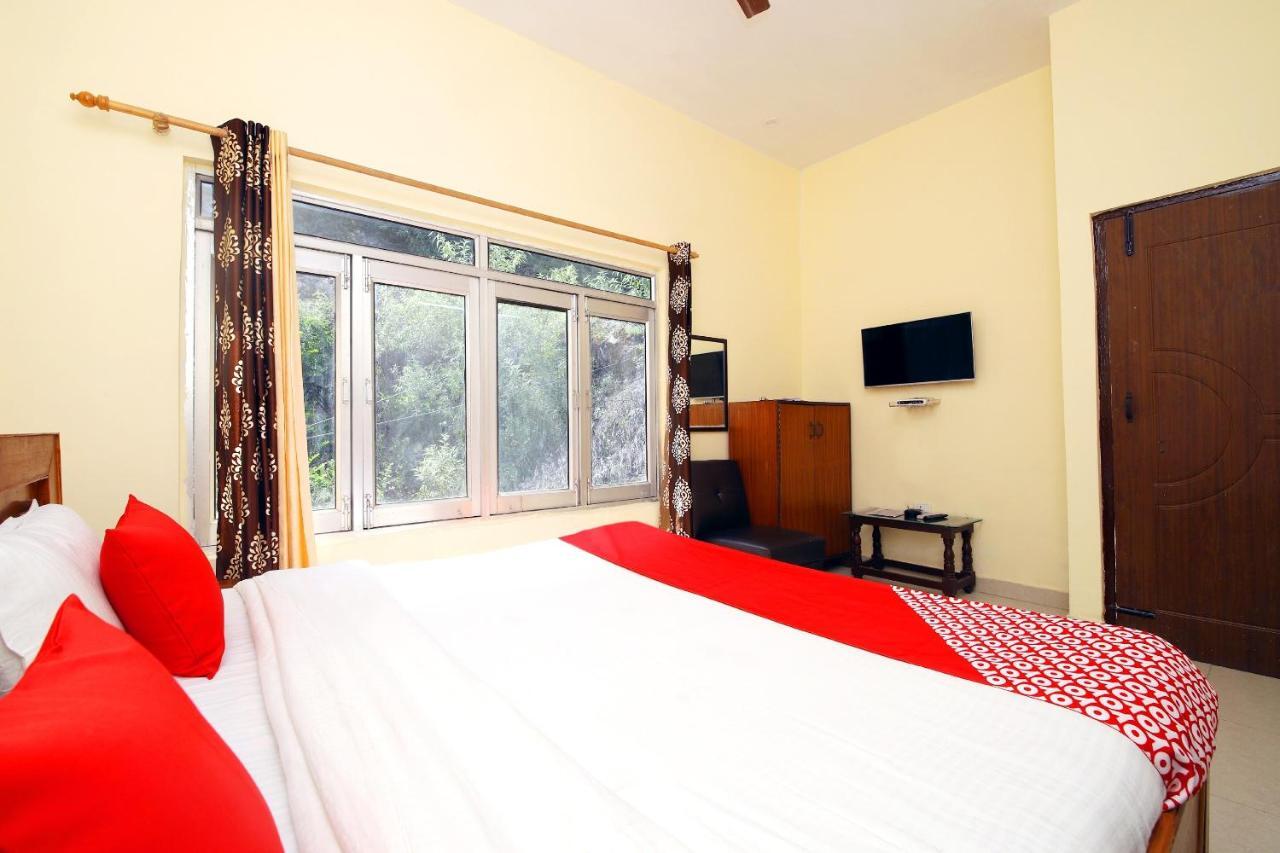 Oyo 8670 Hotel Usha Palace Mussoorie Buitenkant foto