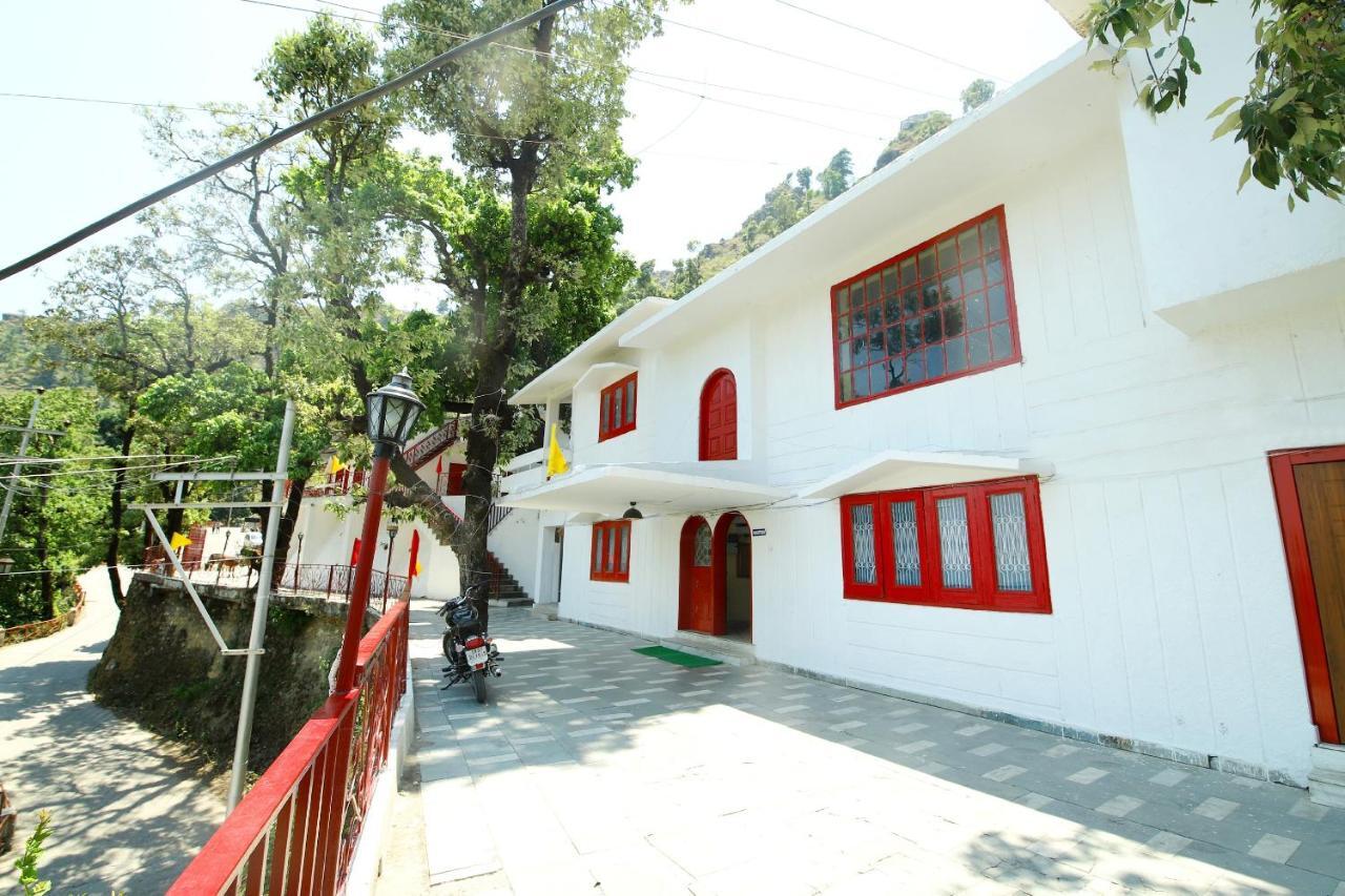Oyo 8670 Hotel Usha Palace Mussoorie Buitenkant foto